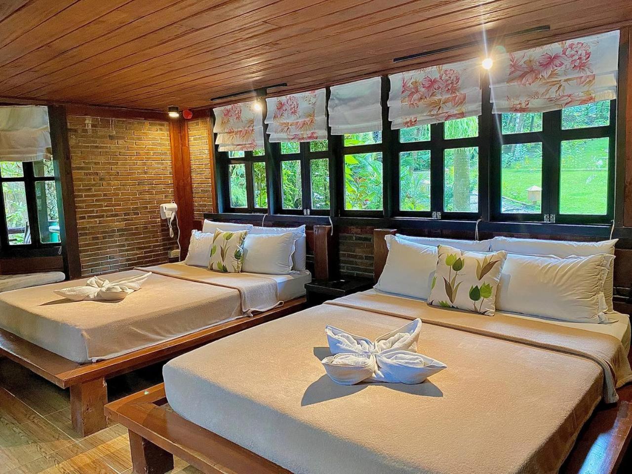 Chema'S By The Sea Hotel ซามาล ภายนอก รูปภาพ