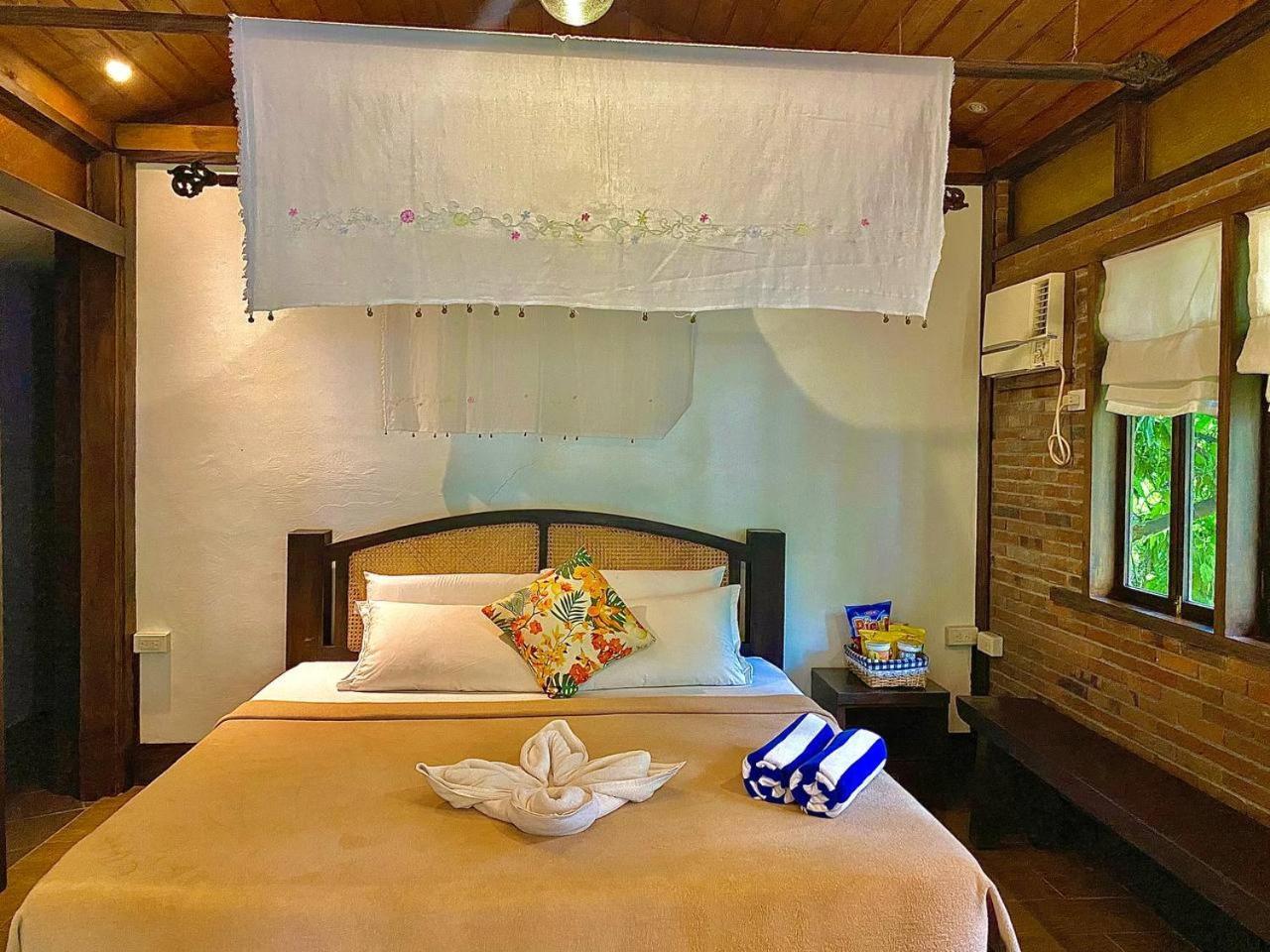 Chema'S By The Sea Hotel ซามาล ภายนอก รูปภาพ