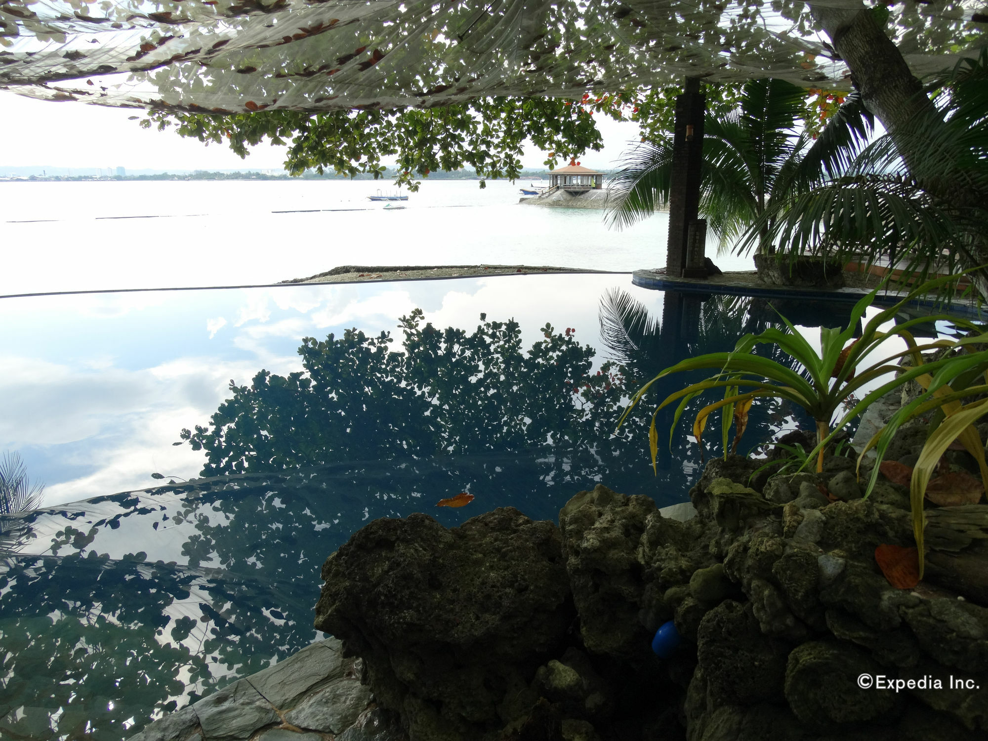 Chema'S By The Sea Hotel ซามาล ภายนอก รูปภาพ