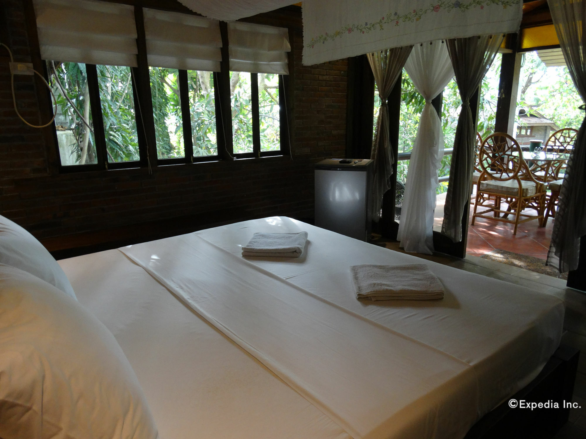 Chema'S By The Sea Hotel ซามาล ภายนอก รูปภาพ